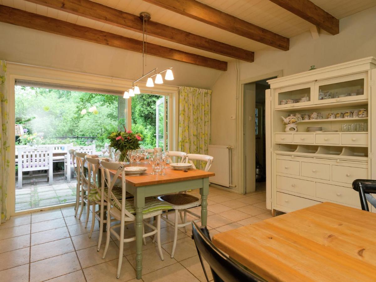 Quietly Located Farmhouse With Sauna And Hot Tub Balkbrug Esterno foto