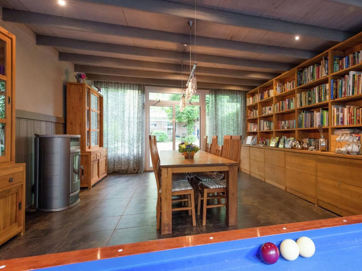 Quietly Located Farmhouse With Sauna And Hot Tub Balkbrug Esterno foto