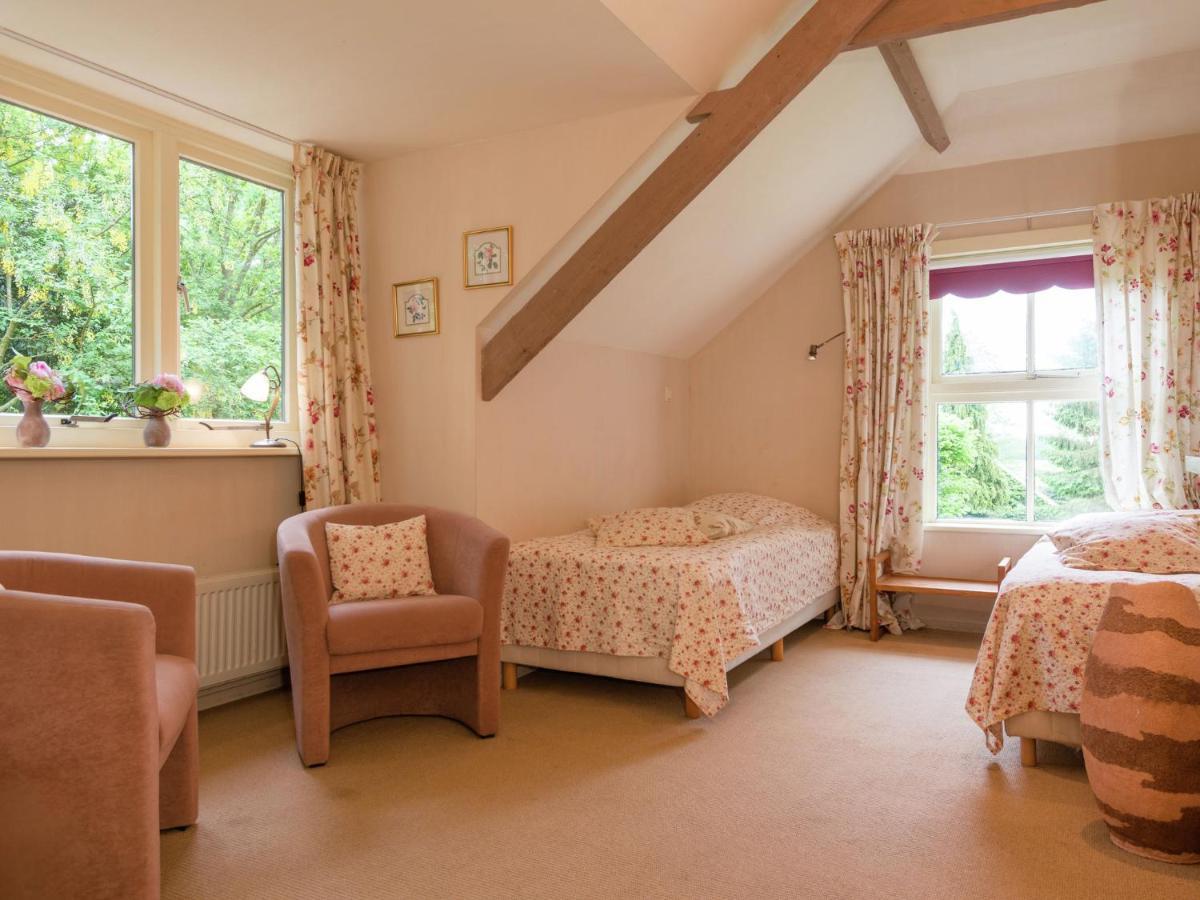 Quietly Located Farmhouse With Sauna And Hot Tub Balkbrug Esterno foto